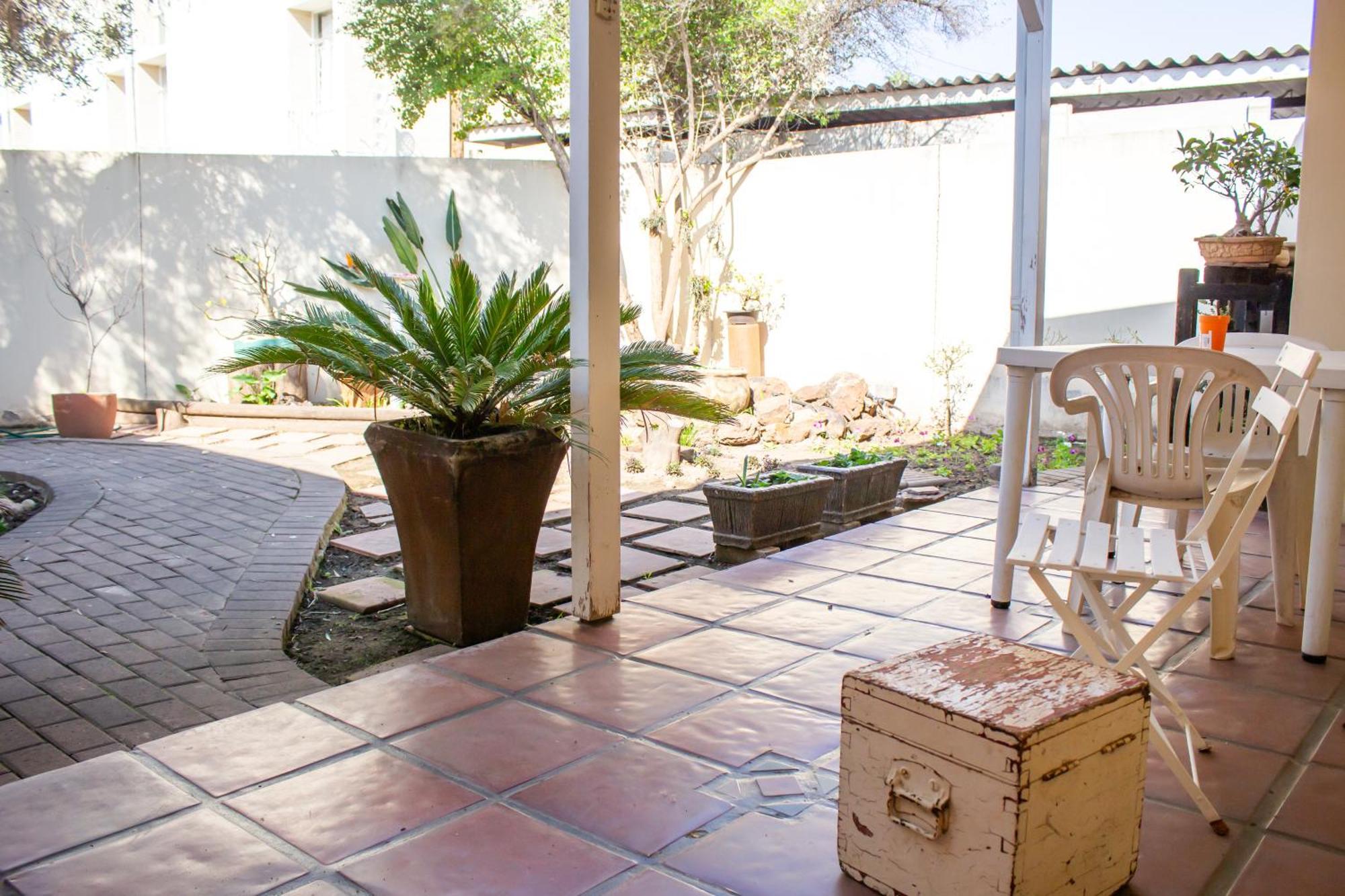 Bed and Breakfast De Oude Yotclub Oudtshoorn Zewnętrze zdjęcie